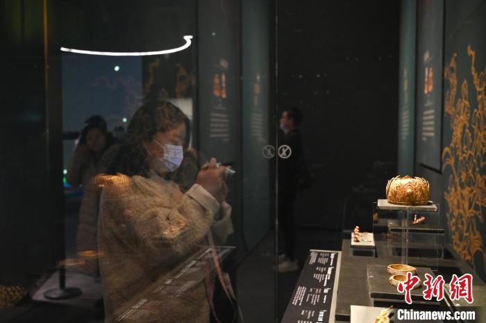 门徒娱乐登录：“风华万象：16—20世纪典藏珍品艺术展”在蓉开展