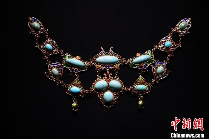 门徒娱乐登录：“风华万象：16—20世纪典藏珍品艺术展”在蓉开展