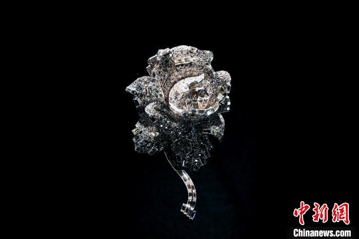 门徒娱乐登录：“风华万象：16—20世纪典藏珍品艺术展”在蓉开展