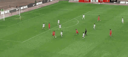 河内1.5分彩：友谊赛：U19国青1-0越南，王钰栋贴地斩，泰山小将连失必进球